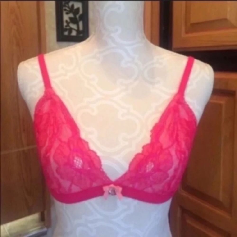 Victoria’s Secret Body Lace Unlined Bralette M NWT - Picture 4 of 10